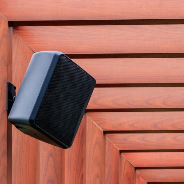Outdoor Speaker Placement: How to Create Even Sound Coverage